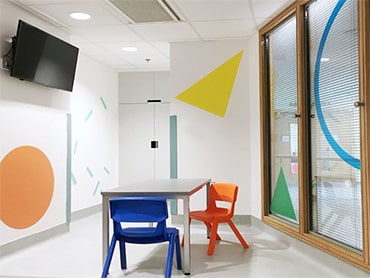 Preview image showing the inside of the Great Ormond Street Hospital in London, UK